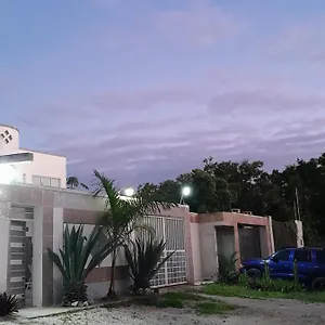 country-residence-delux-cancun.quintano-roohotels.com/